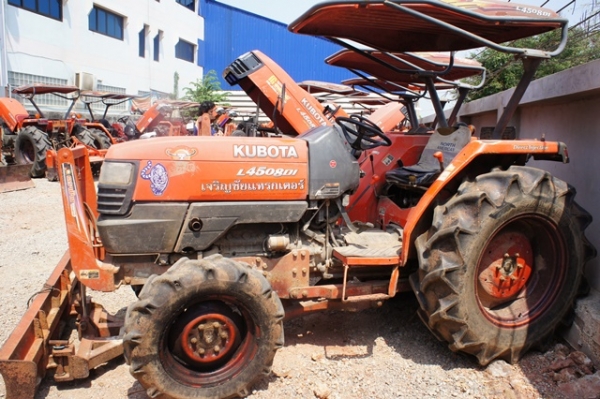 ขายเหมารถแทรกเตอร์3คันรวด