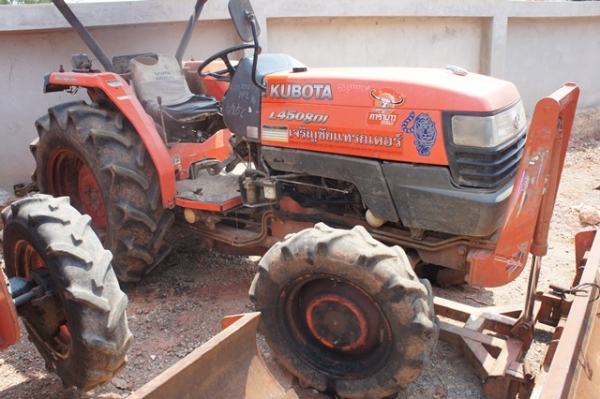 ขายเหมารถแทรกเตอร์3คันรวด