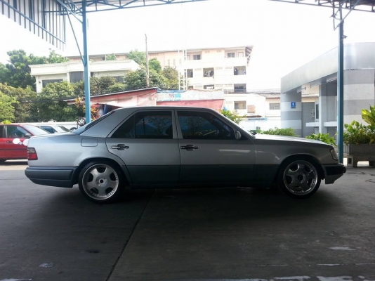 เบนซ์ 220E ขายด่วน 129000 เบนซ์ 220E ขายด่วน 129000