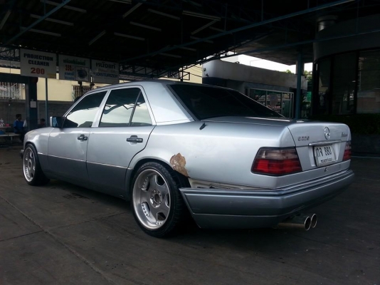 เบนซ์ 220E ขายด่วน 129000 เบนซ์ 220E ขายด่วน 129000