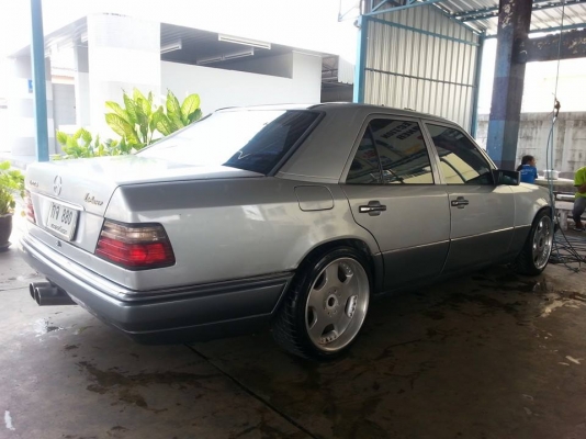 เบนซ์ 220E ขายด่วน 129000 เบนซ์ 220E ขายด่วน 129000