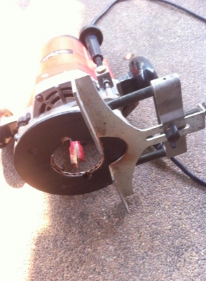 เร้าเตอร์ทำบัว 1/2" maktec Router MT360 อุปกรณ์ครบ เร้าเตอร์ทำบัว 1/2" maktec Router MT360 อุปกรณ์ครบ