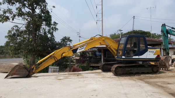ขายด่วนKOBELCO SK120มาร์คทีมีระบบหัวลายกระเเทกรถนำเข้าเก่าณี่ปุ่นเเท้ไม่เคยใช้งานเมืองไทยเลย