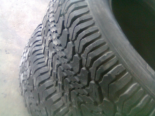 225/70R15 MICHELIN LTX A/T มี 2 เส้น TEL.081-427-3941 225/70R15 MICHELIN LTX A/T มี 2 เส้น TEL.081-427-3941