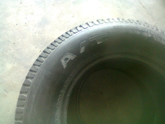 225/70R15 MICHELIN LTX A/T มี 2 เส้น TEL.081-427-3941 225/70R15 MICHELIN LTX A/T มี 2 เส้น TEL.081-427-3941