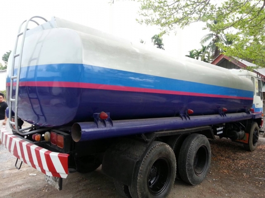 MITSUBISHI FUSO  คุณ สุเทพ จังหวัดศรีษะเกศ มัดจำกลางอากาศแล้วค่ะ