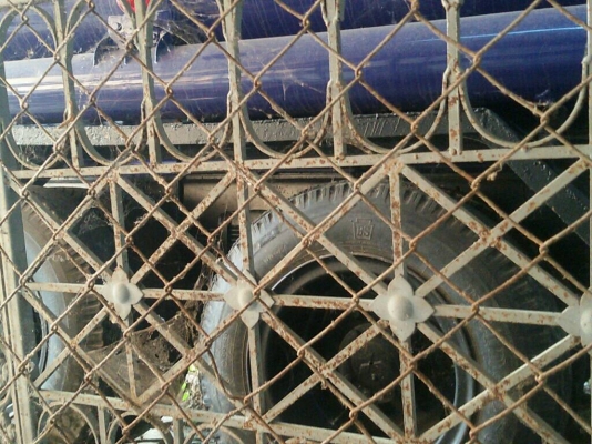 MITSUBISHI FUSO  คุณ สุเทพ จังหวัดศรีษะเกศ มัดจำกลางอากาศแล้วค่ะ