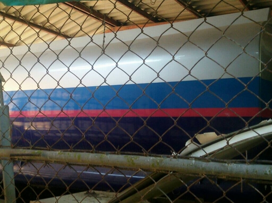 MITSUBISHI FUSO  คุณ สุเทพ จังหวัดศรีษะเกศ มัดจำกลางอากาศแล้วค่ะ