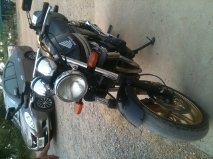 ขาย HONDA CB400 VERSION S ปี 98  สภาพดีมาก เครื่องแน่นๆ ราคา 86,000.- มีใบเสียภาษีสรรพสามิตเรียบร้อย