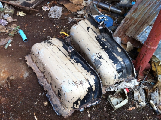 ซุ้มล้อและโลบาร์ ของม้ากระโดด