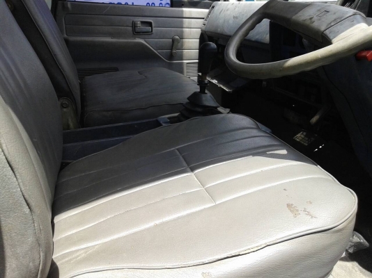 NPR115 กระบะยาว 5ม. รถห้างแท้ เก็บสีใหม่ สภาพสวยพร้อมใช้ เกียร์สั้น เล่มพร้อม