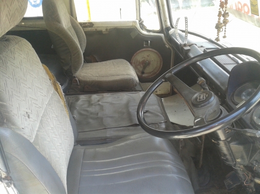 10ล้อ 1เพลา HINO KT925 รั้วไม้ รถเครื่องเดิม สภาพพร้อมใช้ เอกสารพร้อมโอน 087-2976734