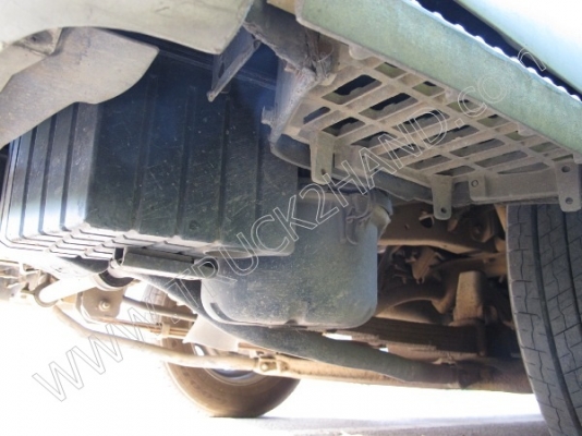 รถบรรทุก 4 ล้อ ยี่ห้อ ISUZU รุ่น NHR รถบรรทุก 4 ล้อ ยี่ห้อ ISUZU รุ่น NHR