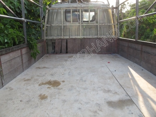 รถบรรทุก 4 ล้อ ยี่ห้อ ISUZU รุ่น NHR รถบรรทุก 4 ล้อ ยี่ห้อ ISUZU รุ่น NHR