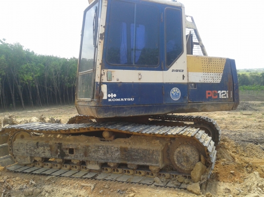 KOMATSU PC120-5 รถสวย ช่วงล่างเต็ม โซ่ใหม่ แอร์เย็น รถสวย พร้อมใช้งาน รถใช้น้อย ราคาเจ้าของตั้งสูง ถ้าสนใจต่อรองได้ 087-2976734