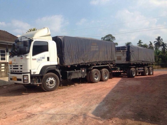 รถอีซูซุ 10 ล้อดั้ม 360 แรงม้า. ปี 55  ( รถวิ่ง 11x,xxx กม. )  ( ขายแม่,ลูก )   สนใจติดต่อ  081  079515