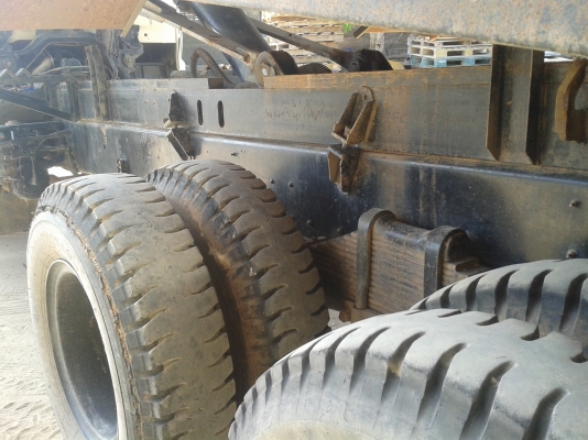 ISUZU เดกก้า 10ล้อดั้มพ์ 2เพลา 270แรง ยูโร2 ปี 48  รถสวยพร้อมใช้งาน เล่มพร้อมโอน 087-2976734