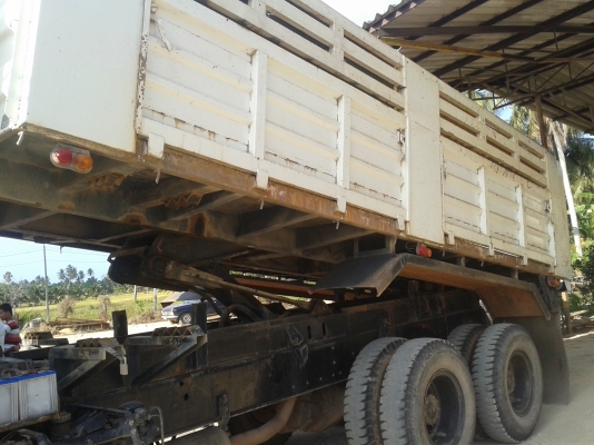 ISUZU เดกก้า 10ล้อดั้มพ์ 2เพลา 270แรง ยูโร2 ปี 48  รถสวยพร้อมใช้งาน เล่มพร้อมโอน 087-2976734