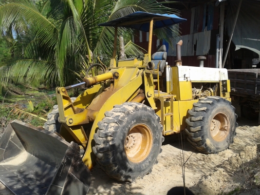 KOMATSU 515-2 รถสวย พร้อมใช้งาน รถใช้น้อย รถร้านวัสดุ สนใจต่อรองได้ 087-2976734