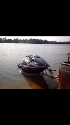 ขายYamaha SHO 1800cc.ซุปเปอร์ช้าต ราคา280000บาท พร้อมเทลเลอร์ เรืออยู่สมุทรสงคราม โทร 0818613783