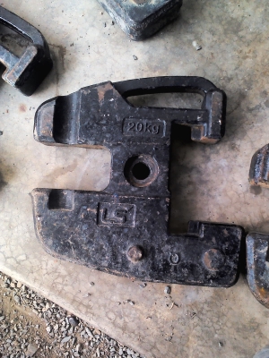 ขาย เวทถ่วงหน้ารถไถ