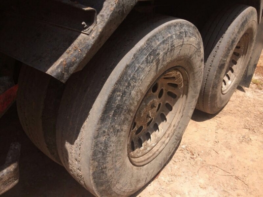 รถอีซูซุ 10 ล้อดั้ม FXZ 360 แรงม้า. ปี 53 ( ขายแม่ , ลูก ) สนใจติดต่อ 081 - 6079515 รถอีซูซุ 10 ล้อดั้ม FXZ 360 แรงม้า. ปี 53 ( ขายแม่ , ลูก ) สนใจติดต่อ 081 - 6079515