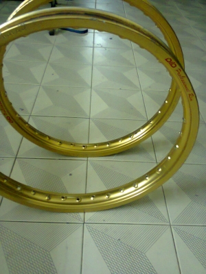 ล้อ did  แท้