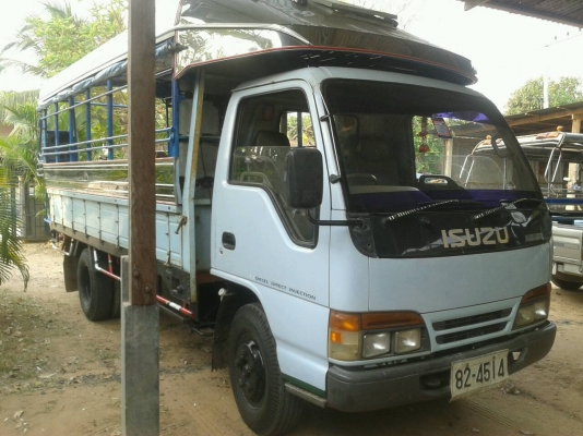 ขายโดยสารNKR 120แรง เครื่องดี แชสซีสวย เอกสารพร้อมโอน