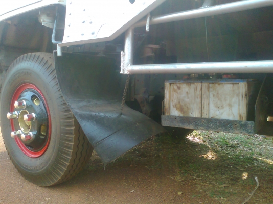 ขาย2คัน NPR115 เครื่อง4Bd1กระบะยาว5เมตรแอร์เย็น ขาย2คัน NPR115 เครื่อง4Bd1กระบะยาว5เมตรแอร์เย็น