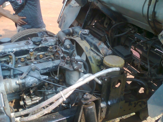 ขาย2คัน NPR115 เครื่อง4Bd1กระบะยาว5เมตรแอร์เย็น ขาย2คัน NPR115 เครื่อง4Bd1กระบะยาว5เมตรแอร์เย็น