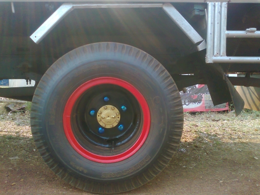 ขาย2คัน NPR115 เครื่อง4Bd1กระบะยาว5เมตรแอร์เย็น ขาย2คัน NPR115 เครื่อง4Bd1กระบะยาว5เมตรแอร์เย็น