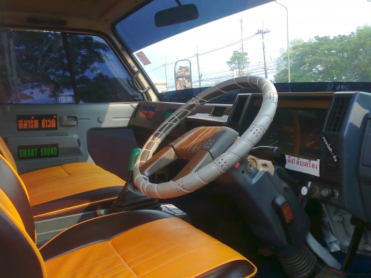 ขาย2คัน NPR115 เครื่อง4Bd1กระบะยาว5เมตรแอร์เย็น ขาย2คัน NPR115 เครื่อง4Bd1กระบะยาว5เมตรแอร์เย็น