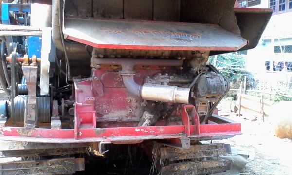 รถเกี่ยวข้าว+เทเลอร์ 10 ล้อ ( 620000 ) รถเกี่ยวข้าว+เทเลอร์ 10 ล้อ ( 620000 )