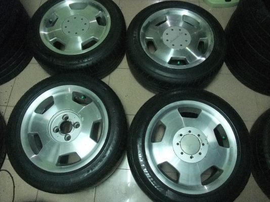 ล้อ VIP ขอบ15 4รู100พร้อมยาง