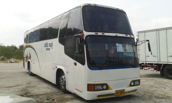 รถบัส