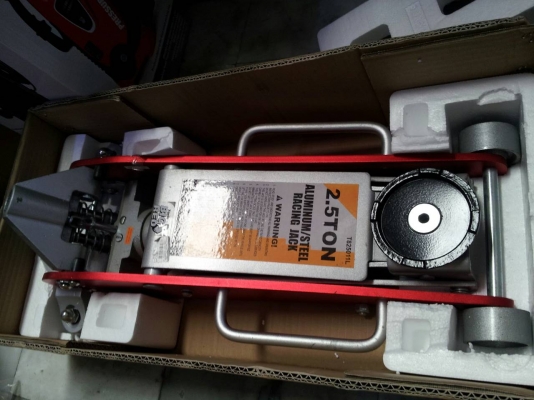 แม่เเรงยกรถ อลูมิเนียม/เหล็ก  เเข็งเเรง ทนทาน น้ำหนักเบา  2.5T ยกได้เร็ว 2ลูกสูบ