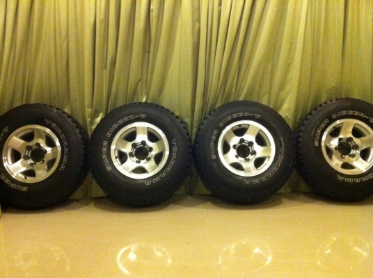 ขายล้อ 15 offroad พร้อมยาง31 all ขายล้อ 15 offroad พร้อมยาง31 all