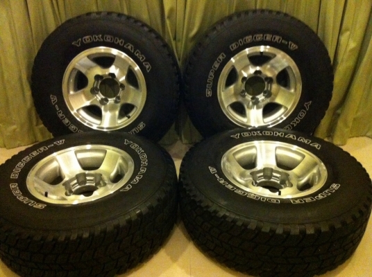 ขายล้อ 15 offroad พร้อมยาง31 all ขายล้อ 15 offroad พร้อมยาง31 all