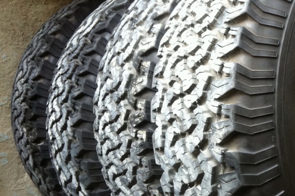 ขายยาง BF Goodrich All-terrain 265 75 r16 ดอกลึกสวยราคาแพง