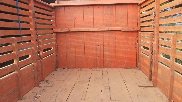 ***ขายแล้วครับขอบคุณ Truck2hand ขายด่วนๆ !! แต๋น6ล้อ ราคาเบาๆ เครื่องKUBOTA RT110 11แรง เครื่องแน่น สตาร์ทติดง่าย เกียร์อีสุเอลดีไม่หลุด ช่วงล่างคานหน้าบัดดี้ เฟืองท้าย 85 คัสซีหน้า5 สวยเดิมไม่ผุ กระบะพื้นไม้คอกไม้สูงสภาพดี ไม่มีผุ มีหลังคา พ.ธรรมดา ยางหน ***ขายแล้วครับขอบคุณ Truck2hand ขายด่วนๆ !! แต๋น6ล้อ ราคาเบาๆ เครื่องKUBOTA RT110 11แรง เครื่องแน่น สตาร์ทติดง่าย เกียร์อีสุเอลดีไม่หลุด ช่วงล่างคานหน้าบัดดี้ เฟืองท้าย 85 คัสซีหน้า5 สวยเดิมไม่ผุ กระบะพื้นไม้คอกไม้สูงสภาพดี ไม่มีผุ มีหลังคา พ.ธรรมดา ยางหน