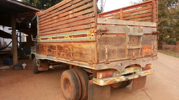 ***ขายแล้วครับขอบคุณ Truck2hand ขายด่วนๆ !! แต๋น6ล้อ ราคาเบาๆ เครื่องKUBOTA RT110 11แรง เครื่องแน่น สตาร์ทติดง่าย เกียร์อีสุเอลดีไม่หลุด ช่วงล่างคานหน้าบัดดี้ เฟืองท้าย 85 คัสซีหน้า5 สวยเดิมไม่ผุ กระบะพื้นไม้คอกไม้สูงสภาพดี ไม่มีผุ มีหลังคา พ.ธรรมดา ยางหน ***ขายแล้วครับขอบคุณ Truck2hand ขายด่วนๆ !! แต๋น6ล้อ ราคาเบาๆ เครื่องKUBOTA RT110 11แรง เครื่องแน่น สตาร์ทติดง่าย เกียร์อีสุเอลดีไม่หลุด ช่วงล่างคานหน้าบัดดี้ เฟืองท้าย 85 คัสซีหน้า5 สวยเดิมไม่ผุ กระบะพื้นไม้คอกไม้สูงสภาพดี ไม่มีผุ มีหลังคา พ.ธรรมดา ยางหน