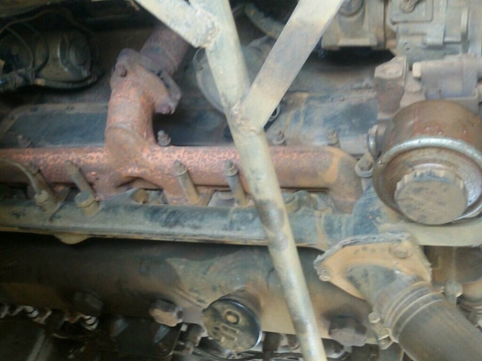 ISUZU  รถดั้ม