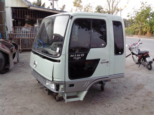 HENOสิงห์ไฮเท็ค สวยเนียน บางเบาะใหม่อุปกรณ์ครบ3เมษายนขายเรียบร้อยแล้วเหลือหัวสิบล้อมิตซูอีกนะจ๊ะ