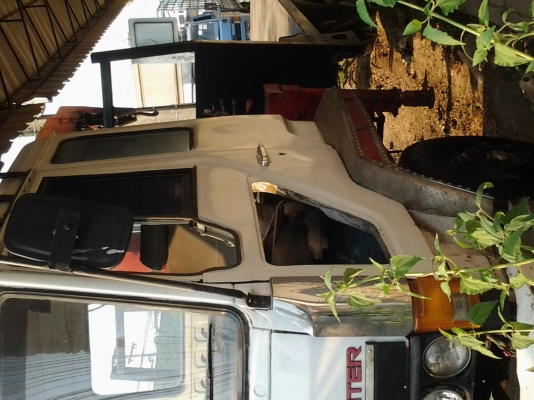 ขายรถ6ล้อเครน 3 ตัน สภาพพร้อมใช้งาน ขายรถ6ล้อเครน 3 ตัน สภาพพร้อมใช้งาน