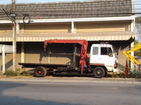 ขายรถ6ล้อเครน 3 ตัน สภาพพร้อมใช้งาน