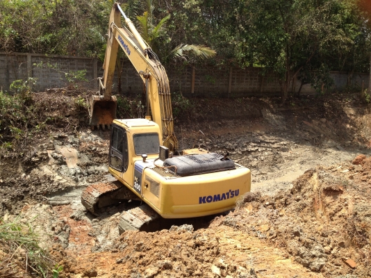 ขายด่วนpc200-6 รถสวยไฟฟ้าครบ พร้อมใช้งาน เจ้าของขายเอง ราคา1,380,000