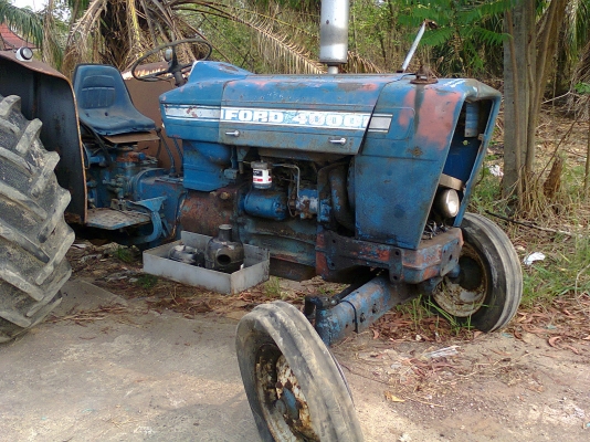 ขายถูกรถไถ FORD 4000 นำเข้าเก่านอก