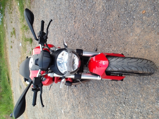 ขายDUCATI M795 รถศูนย์ ทะเบียนพร้อมโอน