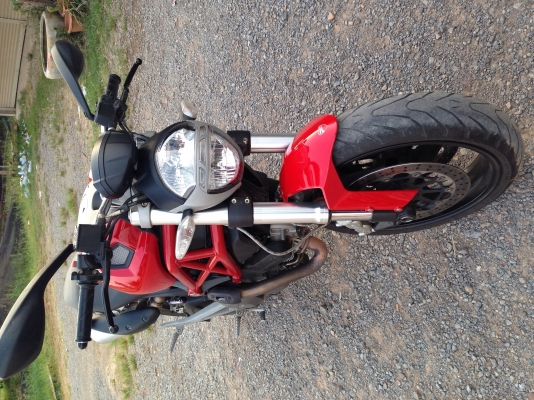 ขายDUCATI M795 รถศูนย์ ทะเบียนพร้อมโอน