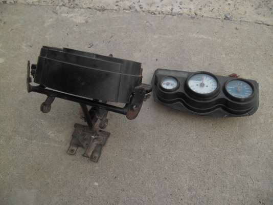 ไมล์ คาวา